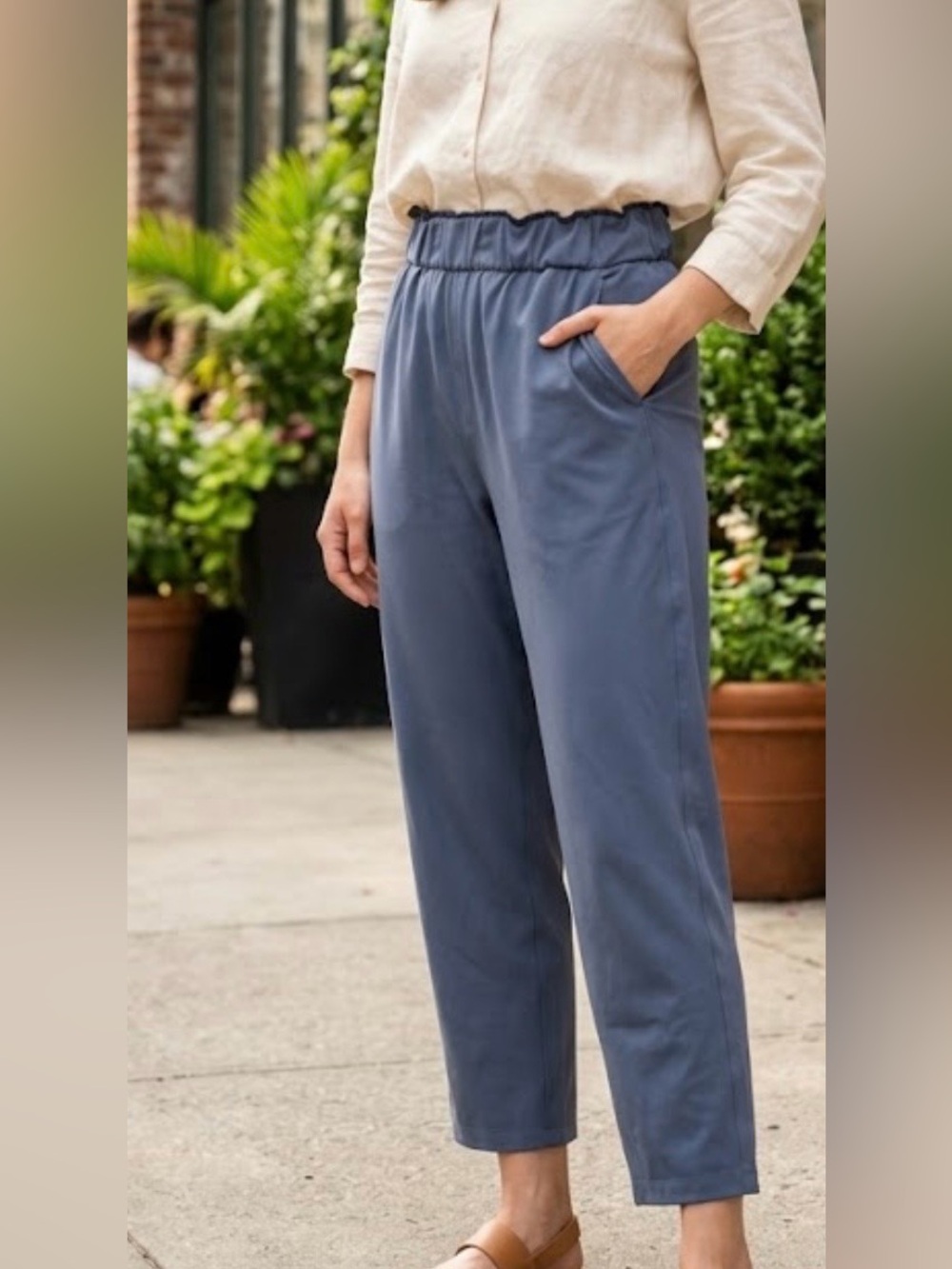 Lululemon Womens Sz 4 Stretch High-Rise Crop Pants Blue Pull On Adjustable Strap